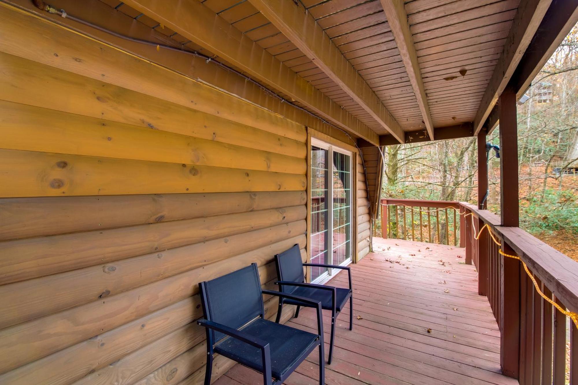 Gatlinburg A-Frame Home With Hot Tub Near Parkway Esterno foto
