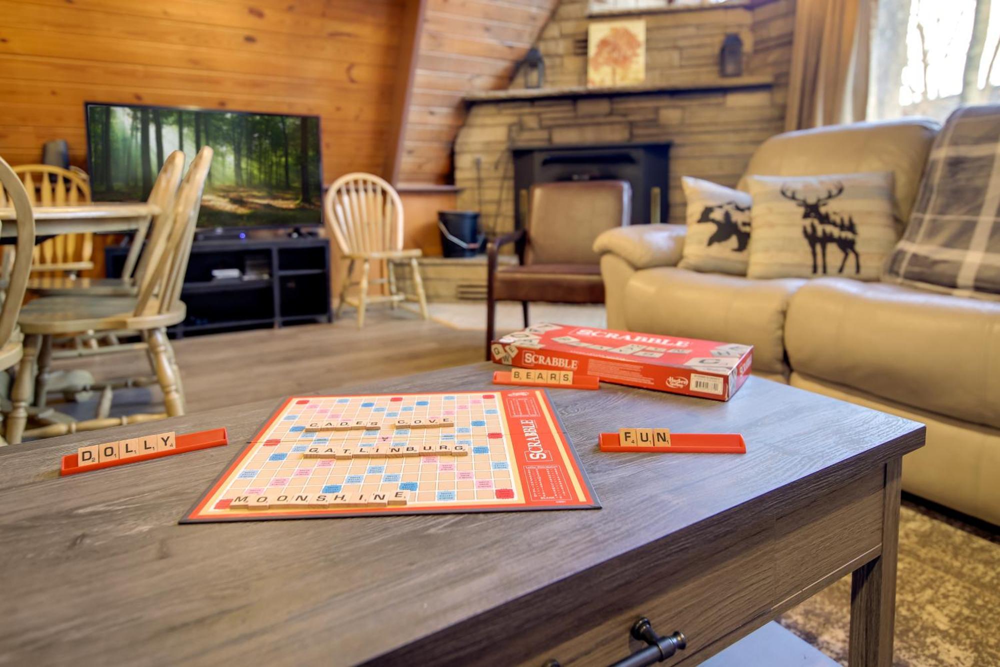 Gatlinburg A-Frame Home With Hot Tub Near Parkway Esterno foto